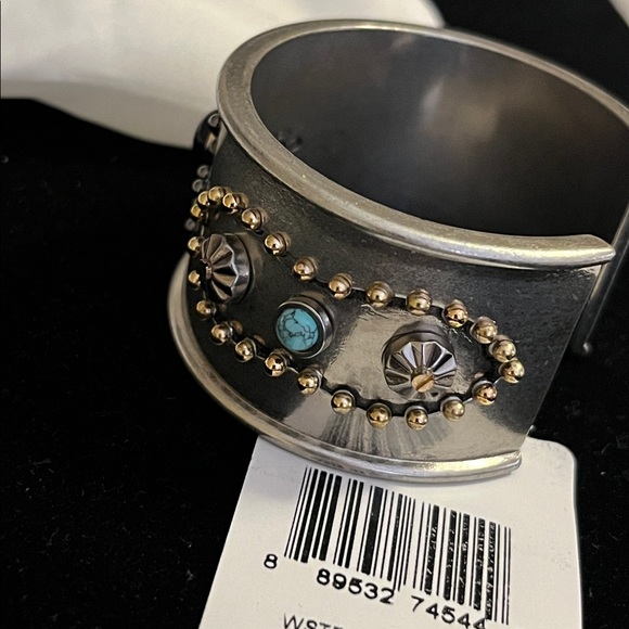 Coach Western Rivets Wide Cuff - Picture 6 of 8